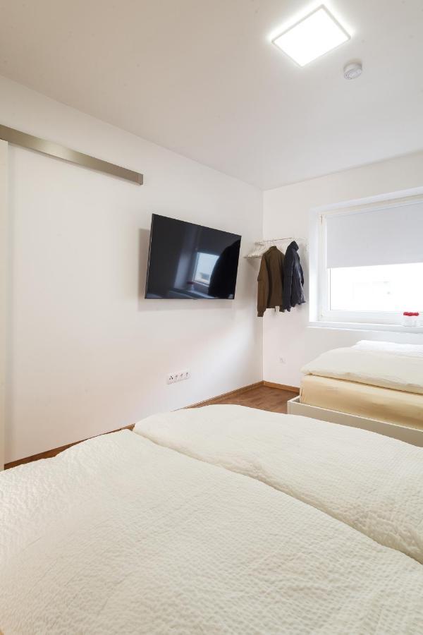 Design Apartment / 2 Room / Central / Contactless Check-In Hanóver Exterior foto
