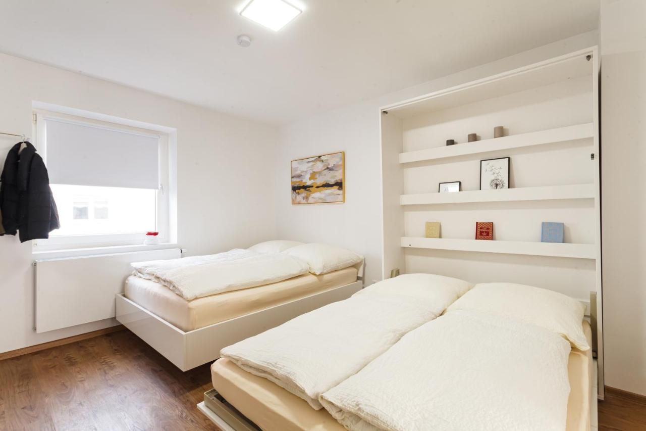 Design Apartment / 2 Room / Central / Contactless Check-In Hanóver Exterior foto